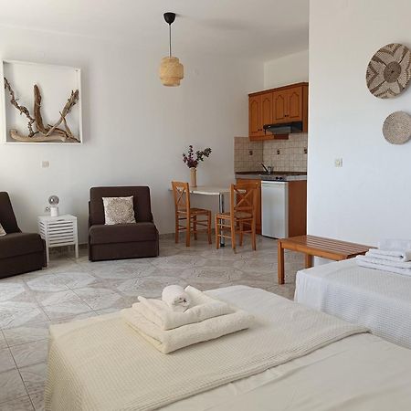 Studios Fokia Beach Амупі Екстер'єр фото