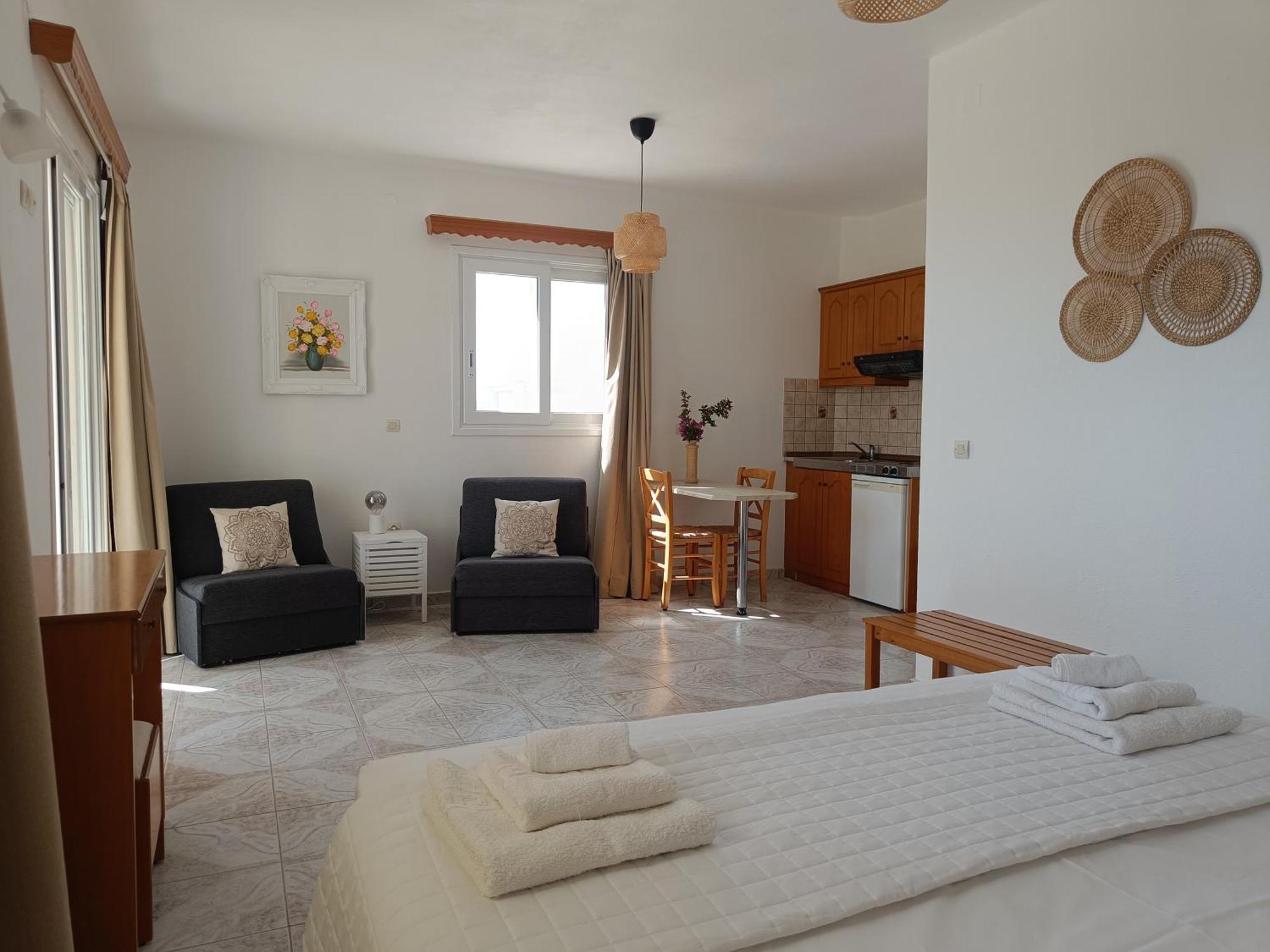Studios Fokia Beach Амупі Екстер'єр фото